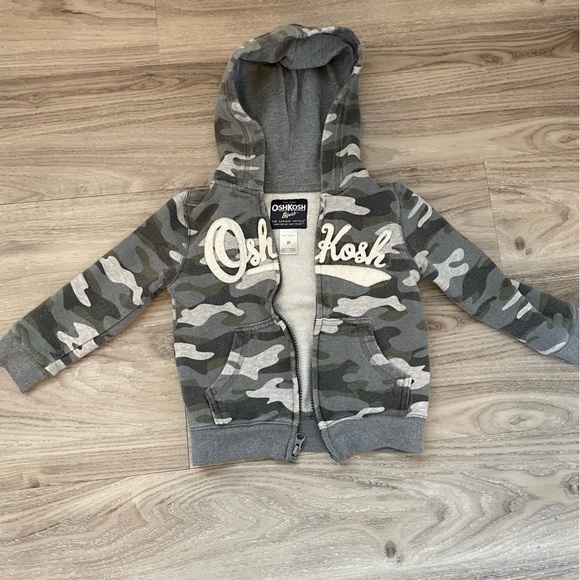 Oshkosh Boys Sweater - Picture 4 of 7